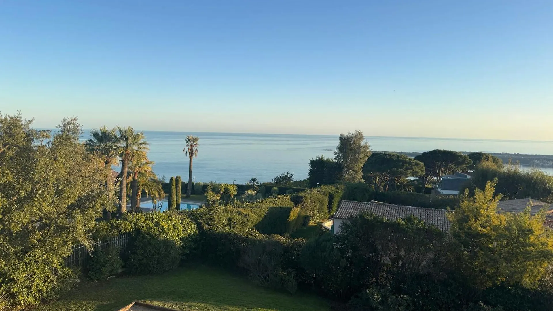 Beautiful 5 Bedroom Villa With Sea View & Pool Vallauris France